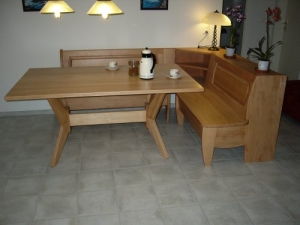 Modell Kundenarbeit 1112 - Eckbank mit Ablage